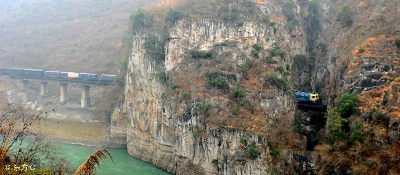 十一国庆国内旅游最美峡谷推荐——天然公园“大渡河金口大峡谷”
